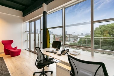 Level 1/33 Fennell Street Port Melbourne VIC 3207 - Image 3