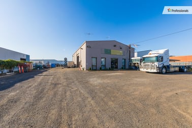 14 Collins Road Melton VIC 3337 - Image 1
