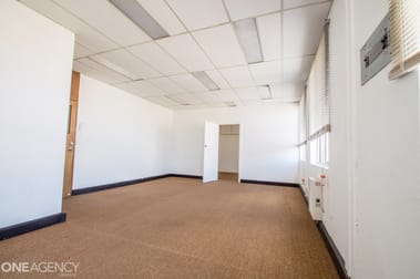 8/212 Anson Street Orange NSW 2800 - Image 2