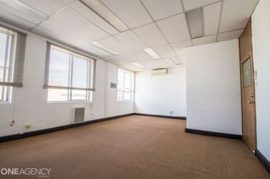 8/212 Anson Street Orange NSW 2800 - Image 3