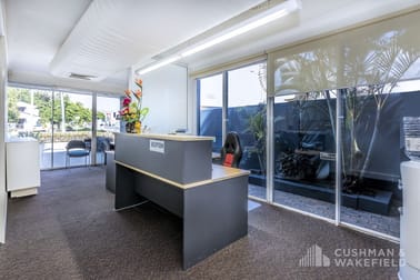 1 Vespa Crescent Bundall QLD 4217 - Image 2