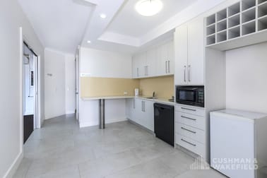 1 Vespa Crescent Bundall QLD 4217 - Image 3