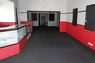 140 AUCKLAND STREET Gladstone Central QLD 4680 - Image 2