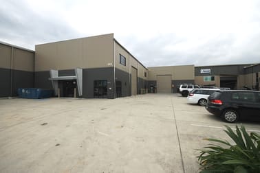 2/124-126 Steel Street Capalaba QLD 4157 - Image 1