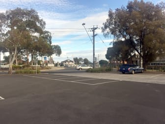 21 Harrington Square Altona VIC 3018 - Image 3