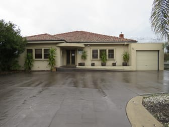 117 Hume Street Wodonga VIC 3690 - Image 2