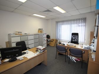 Unit 1/26-28 Ellingworth Pde Box Hill VIC 3128 - Image 2