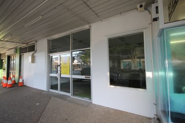 2/60 Florence Street Wynnum QLD 4178 - Image 2