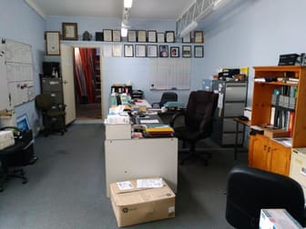 8 Morris Street West End QLD 4810 - Image 3