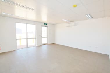 3/13 Cajarina Road Wedgefield WA 6721 - Image 2