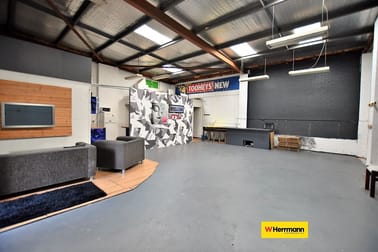 Warehouse/55 Stanley St Peakhurst NSW 2210 - Image 3
