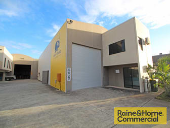 1/345 MacDonnell Road Clontarf QLD 4019 - Image 1