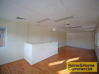 1/349-351 MacDonnell Road Clontarf QLD 4019 - Image 3