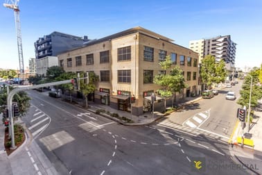 2.02/33 Longland Street Newstead QLD 4006 - Image 1