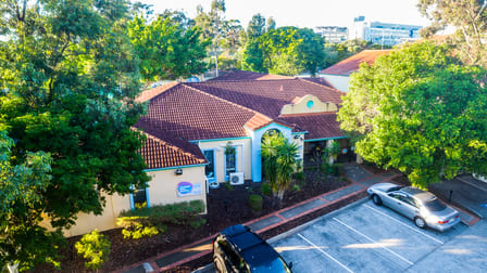 5 Tonga Place Parkwood QLD 4214 - Image 2