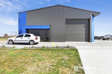 Unit 1/ Stirloch Circuit Traralgon VIC 3844 - Image 1