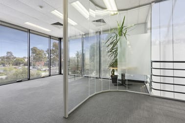 Level 1/8 Redwood Drive Notting Hill VIC 3168 - Image 3