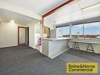 4/7 Hudson Road Albion QLD 4010 - Image 2