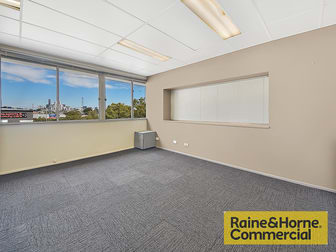 4/7 Hudson Road Albion QLD 4010 - Image 3