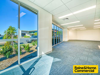 1/23 Technology Drive Augustine Heights QLD 4300 - Image 3