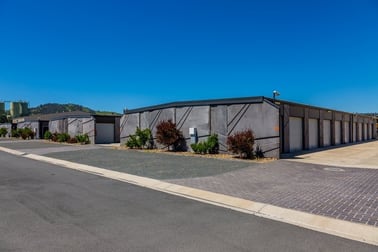 2/ Premier Close Wodonga VIC 3690 - Image 1