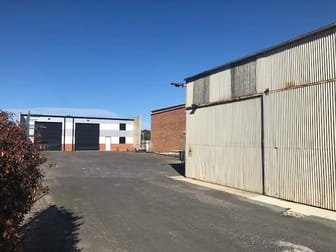 Whole Property/14 Silva Avenue Queanbeyan NSW 2620 - Image 2