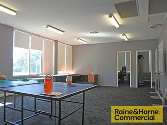 4/74 McLachlan Street Fortitude Valley QLD 4006 - Image 2