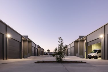 8/5-7 Claude Boyd Parade Bells Creek QLD 4551 - Image 3