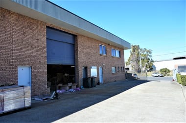 7/16 Powers Road Seven Hills NSW 2147 - Image 1