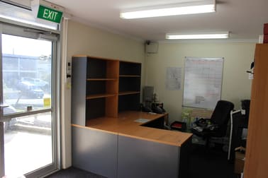 22-24 Holmes St North Geelong VIC 3215 - Image 2