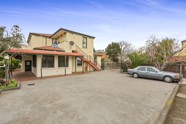 50 Holmes Road Moonee Ponds VIC 3039 - Image 2