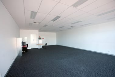 15 Comben Drive Werribee VIC 3030 - Image 3