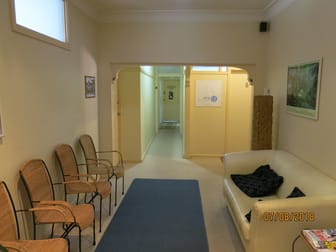 Room 8, 1A Oak Street Bellingen NSW 2454 - Image 3
