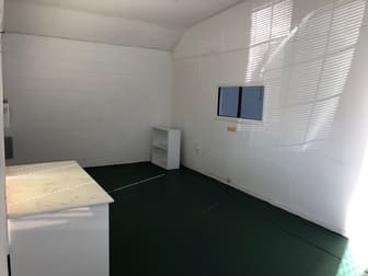 1/14 Karen Avenue Mermaid Beach QLD 4218 - Image 2