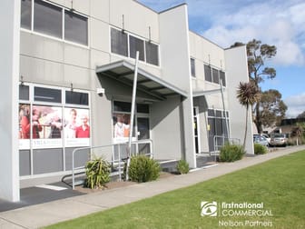 2/4 Stephenson Street Pakenham VIC 3810 - Image 1