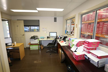7/82 Hutchinson St Burleigh Heads QLD 4220 - Image 3