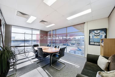 Level 1a, 2/36 Bluett Drive Smeaton Grange NSW 2567 - Image 1