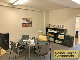 Milton QLD 4064 - Image 2
