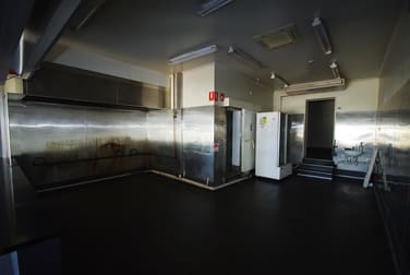 96- 102 Queen Street Ayr QLD 4807 - Image 3