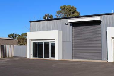 27 Theen Avenue Willaston SA 5118 - Image 3