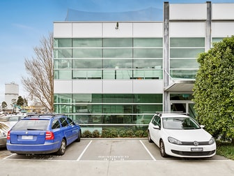 8/3 Westside Avenue Port Melbourne VIC 3207 - Image 1