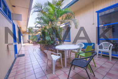 1/876a Pittwater Rd Dee Why NSW 2099 - Image 2
