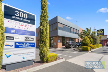 2/300 Centre Road Bentleigh VIC 3204 - Image 1