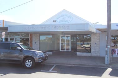 341 Esplanade Lakes Entrance VIC 3909 - Image 2