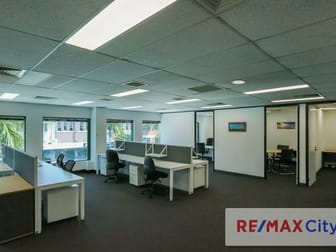 32 Logan Road Woolloongabba QLD 4102 - Image 2