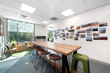 Level 1 South/2 Domville Avenue Hawthorn VIC 3122 - Image 2