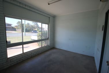 1/125 Russell Street Cleveland QLD 4163 - Image 3