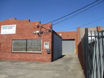 Unit 2/90 Slater Parade Keilor East VIC 3033 - Image 2