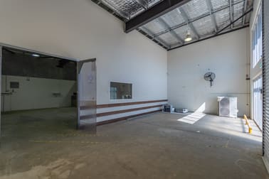 2/8 Myer Lasky Drive Cannonvale QLD 4802 - Image 3