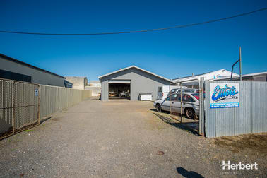 4 LAW STREET Mount Gambier SA 5290 - Image 2